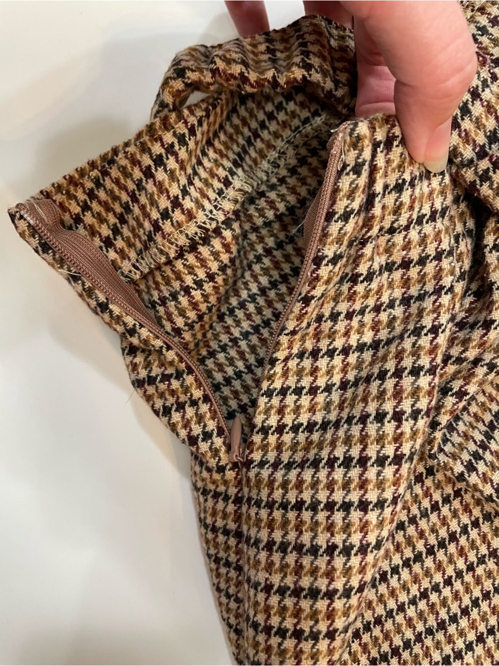 New SHEIN Brown/Tan/Cream Houndstooth A-line Mini Skirt with Matching Belt 3XL - Picture 4 of 6